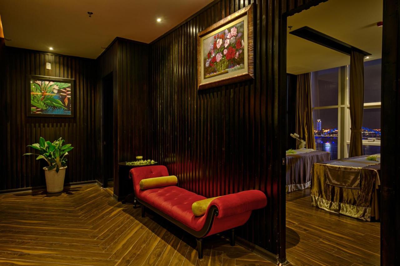 Khách sạn Sun River 3*